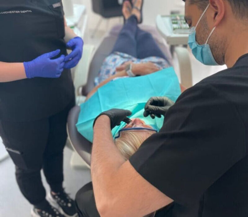 dental-impants-manchester-uk-img2